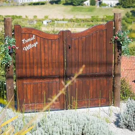 Ermal Village Σπίτι διακοπών