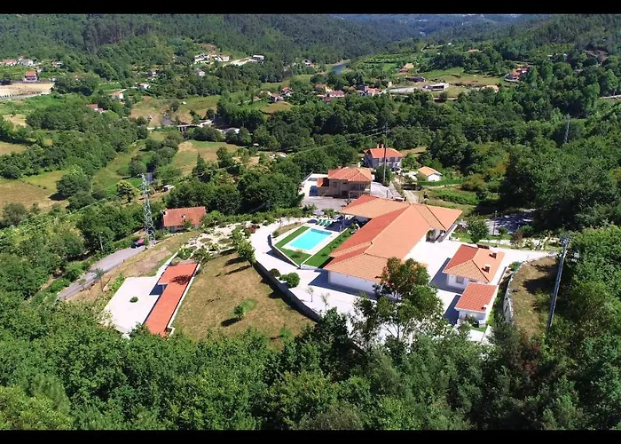 Ermal Village Сasa de vacaciones *