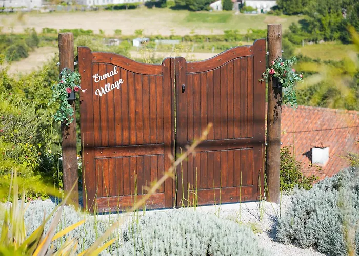 Ermal Village Сasa de vacaciones